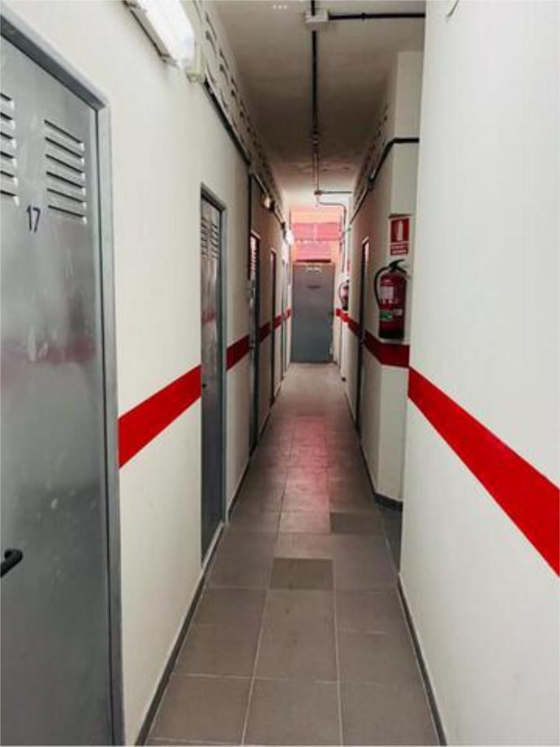 Box room to rent in Norte - Universidad Box room to rent in Móstoles