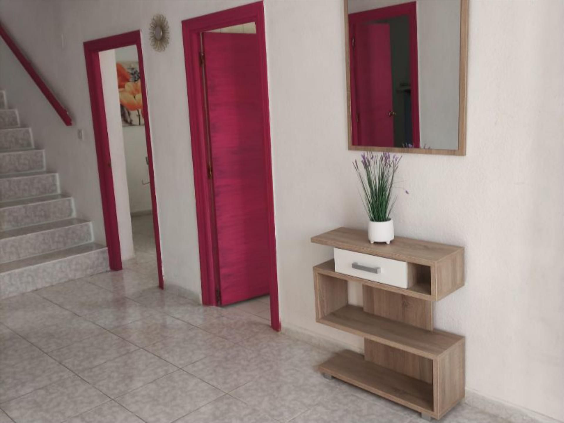 Casa adosada para compartir en Calle Real, 29, Lobras