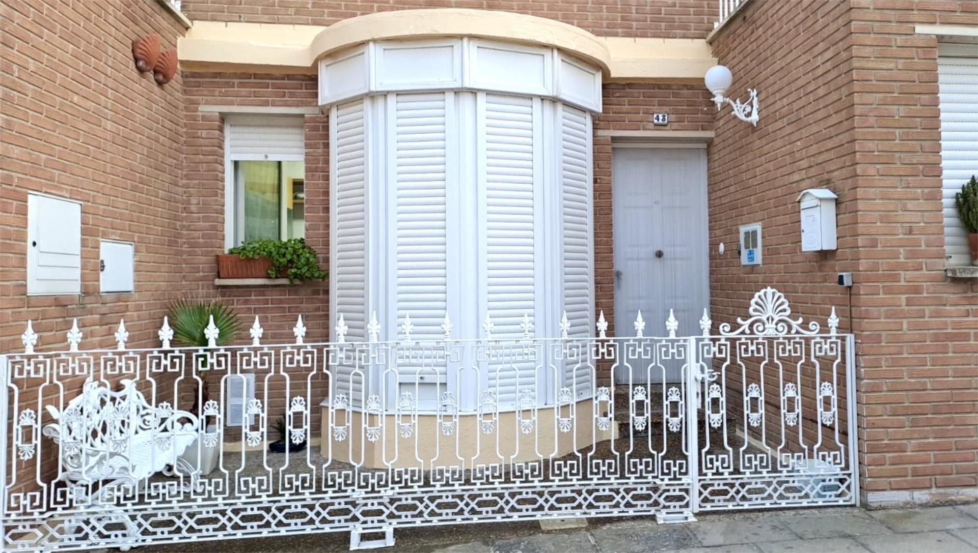 Single-family semi-detached for sale in Grupo San José Obrero, 12, San Adrián Exterior view of Single-family semi-detached for sale in San Adrián with Heating, Parquet flooring and Terrace