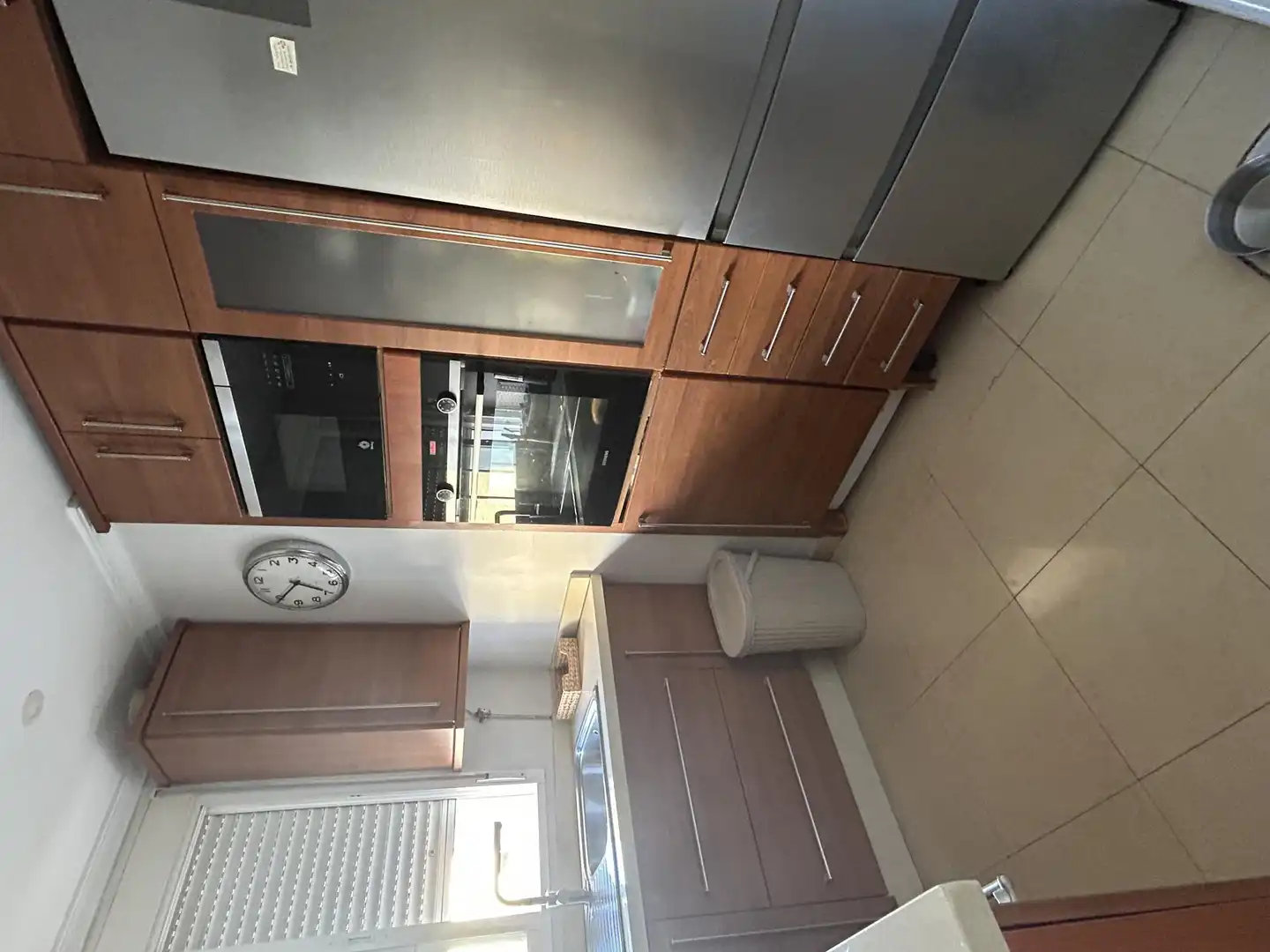 Pis de lloguer a Calle Evangelista, 59, Triana Este Cuina de Pis de lloguer en Sevilla amb Aire condicionat, Calefacció i Parquet