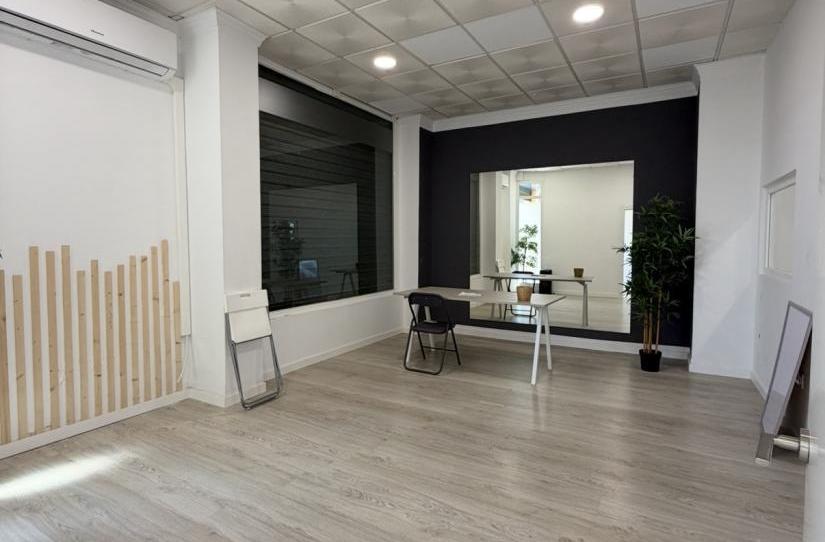 Foto 1 de Pis en venda a Calle Juan Vázquez Rengifo, 10, Capuchinos - Los Olivos, Málaga