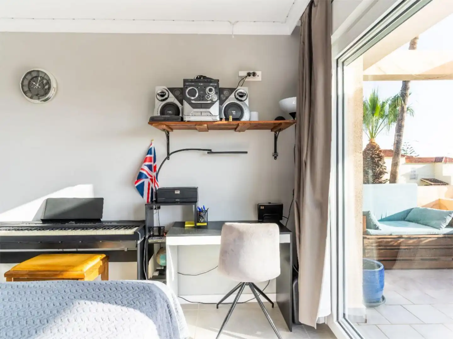 Habitación de Piso en venta en Garrucha con Aire acondicionado, Calefacción y Jardín privado