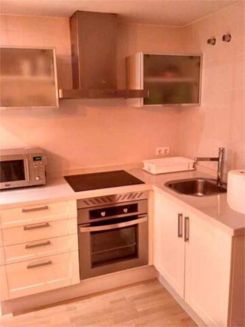 Cocina de Piso de alquiler en Badajoz Capital con Calefacción, Terraza y Amueblado