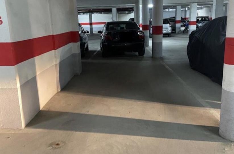 Garage to rent in Calle Concepción Arenal, 11, Guadix, Granada - image 1 Photo 1 of Garage to rent in Calle Concepción Arenal, 11, Guadix, Granada