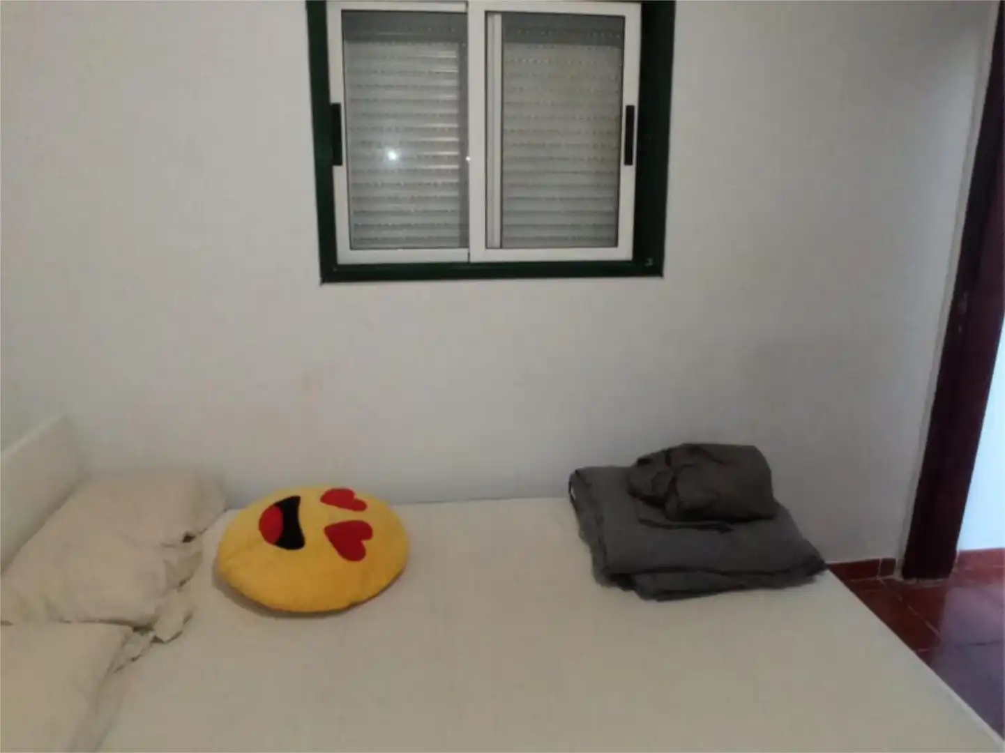 Habitación en Calle Hilario García, 20, Barranco Grande Habitación de Planta baja para compartir en Santa Cruz de Tenerife con Horno, Lavadora y Microondas