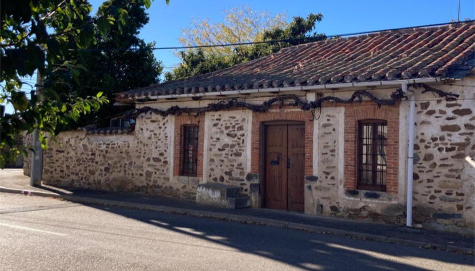 Photo 1 of Flat for sale in Calle Mallada, 20, Val de San Lorenzo, León