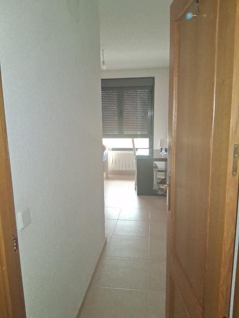 Pis per a compartir en Móstoles amb Aire condicionat, Calefacció i Moblat
