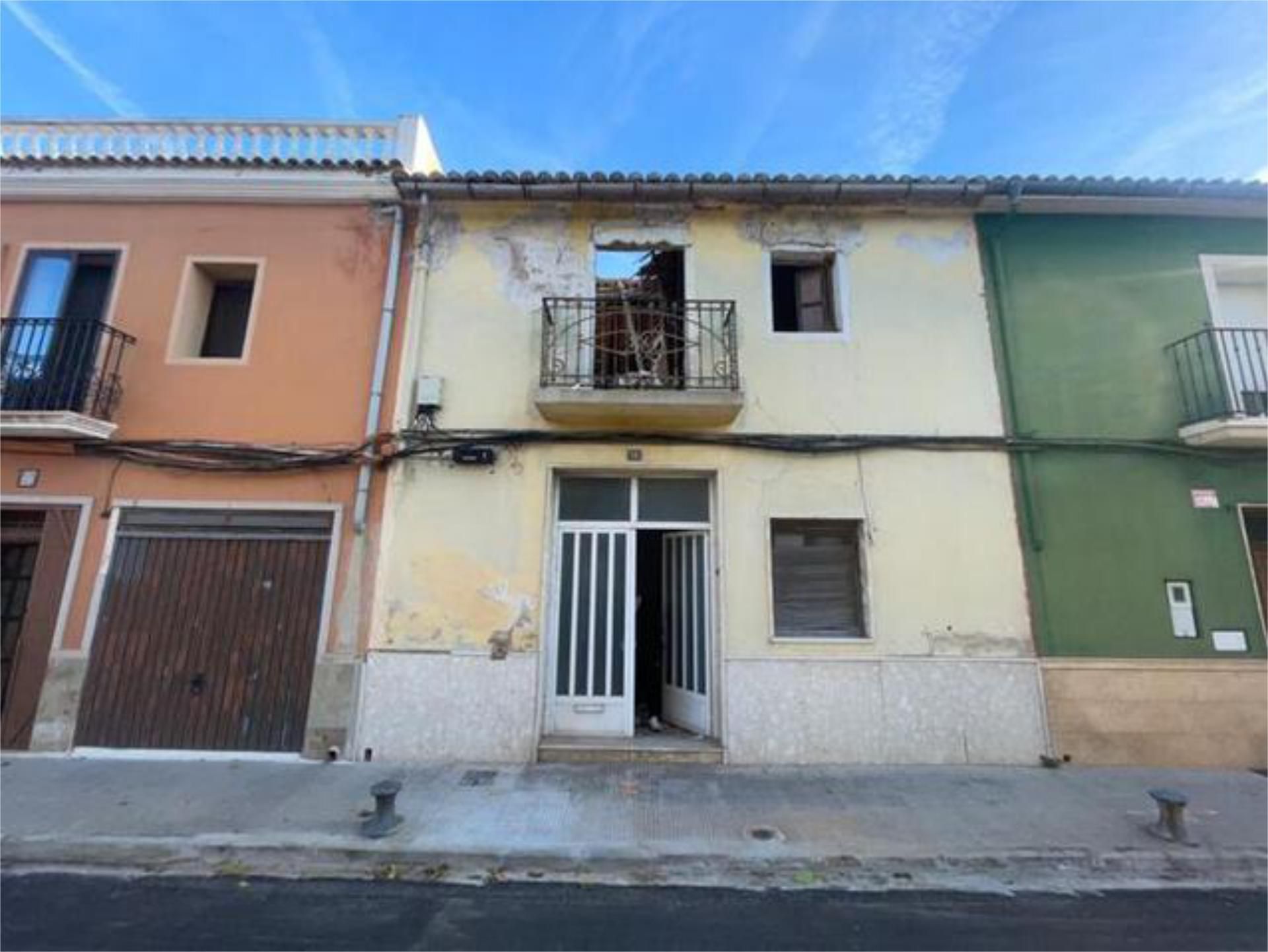 Vista exterior de Casa o xalet en venda en Carcaixent amb Terrassa