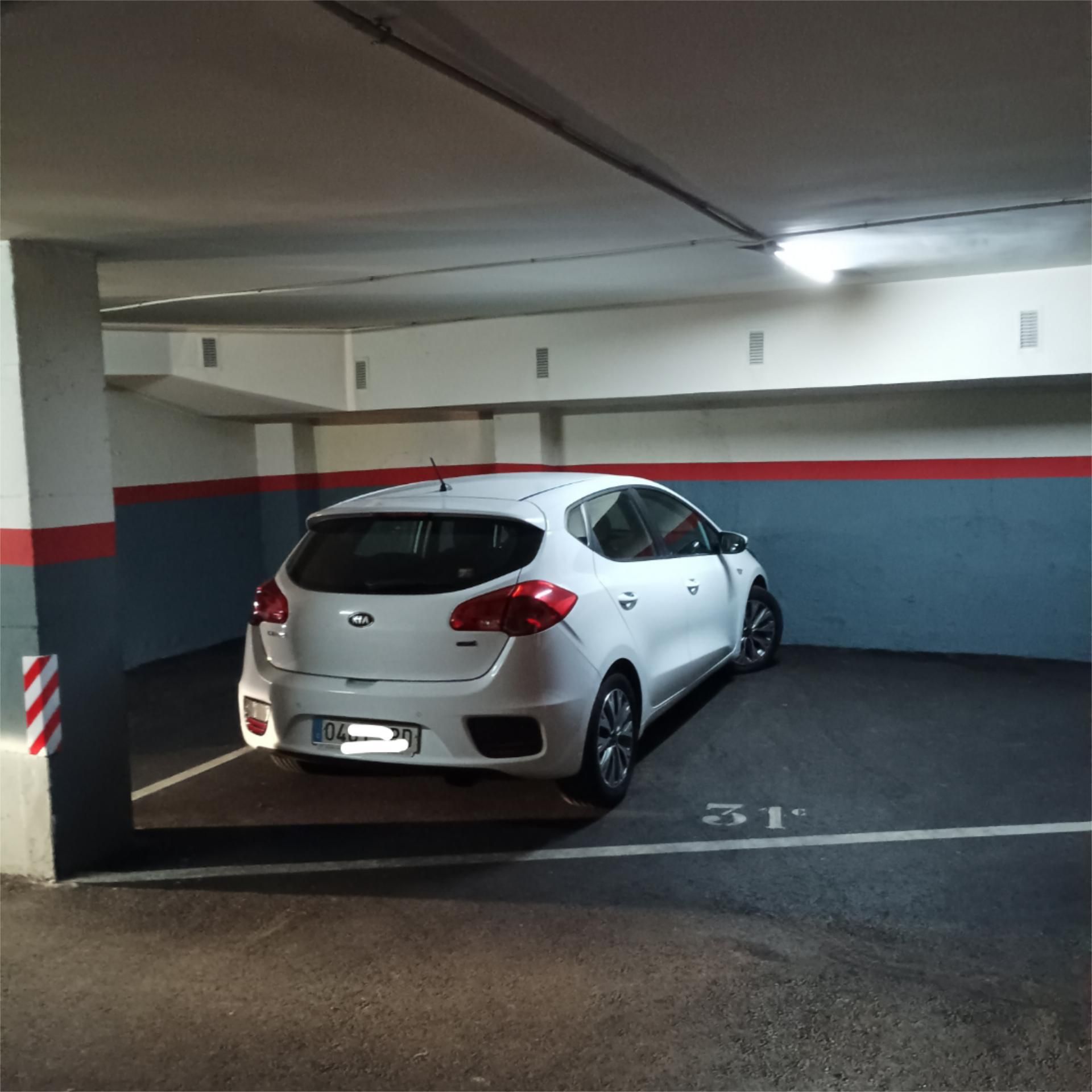 Garage to rent in Carrer dels Voluntaris, 87, Zona Esportiva Parking of Garage to rent in Terrassa