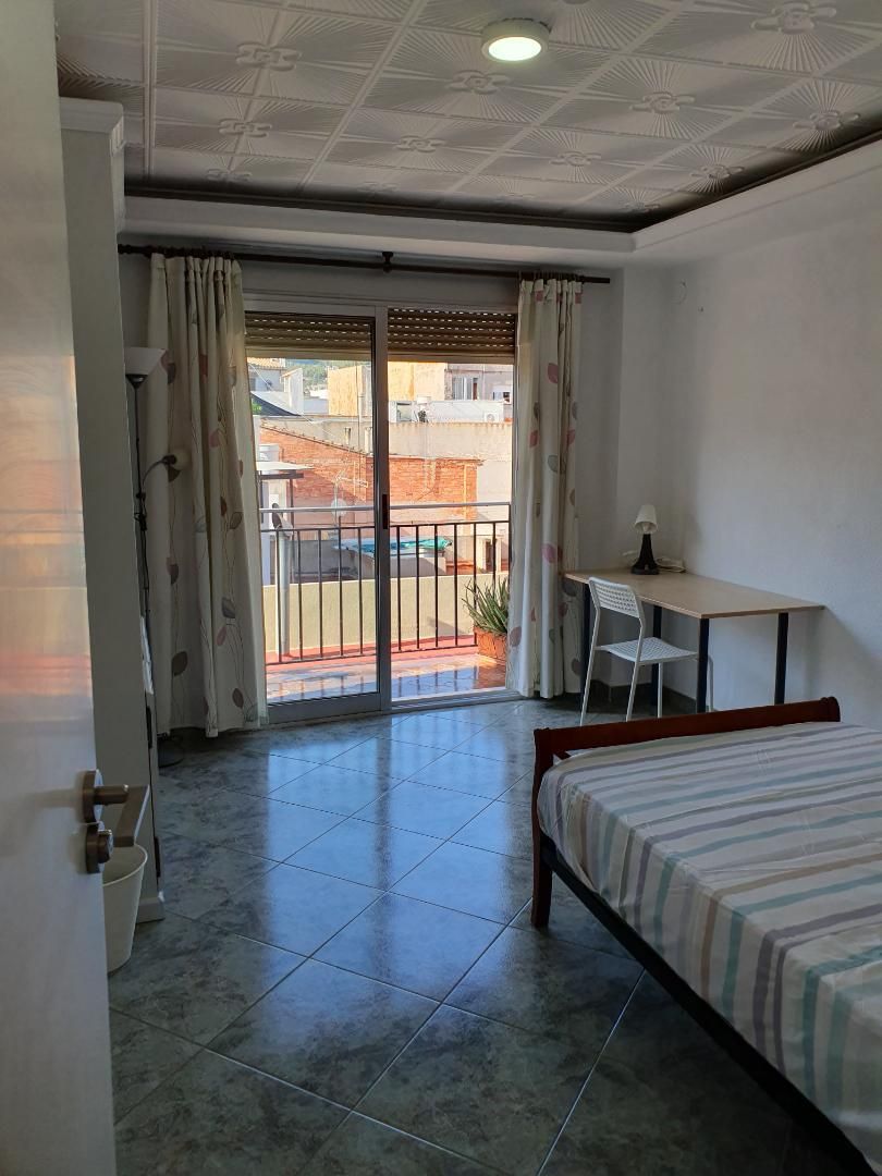 Habitación de Piso de alquiler en La Vall d'Uixó con Terraza, Amueblado y Horno