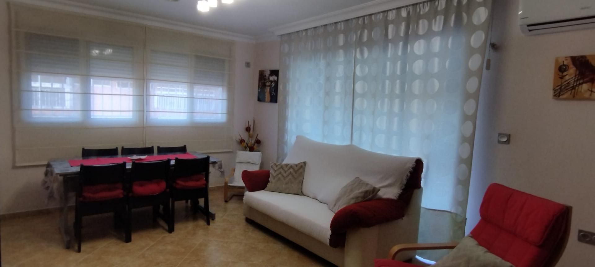 Sala de estar de Piso de alquiler en Vélez-Málaga con Aire acondicionado, Terraza y Amueblado