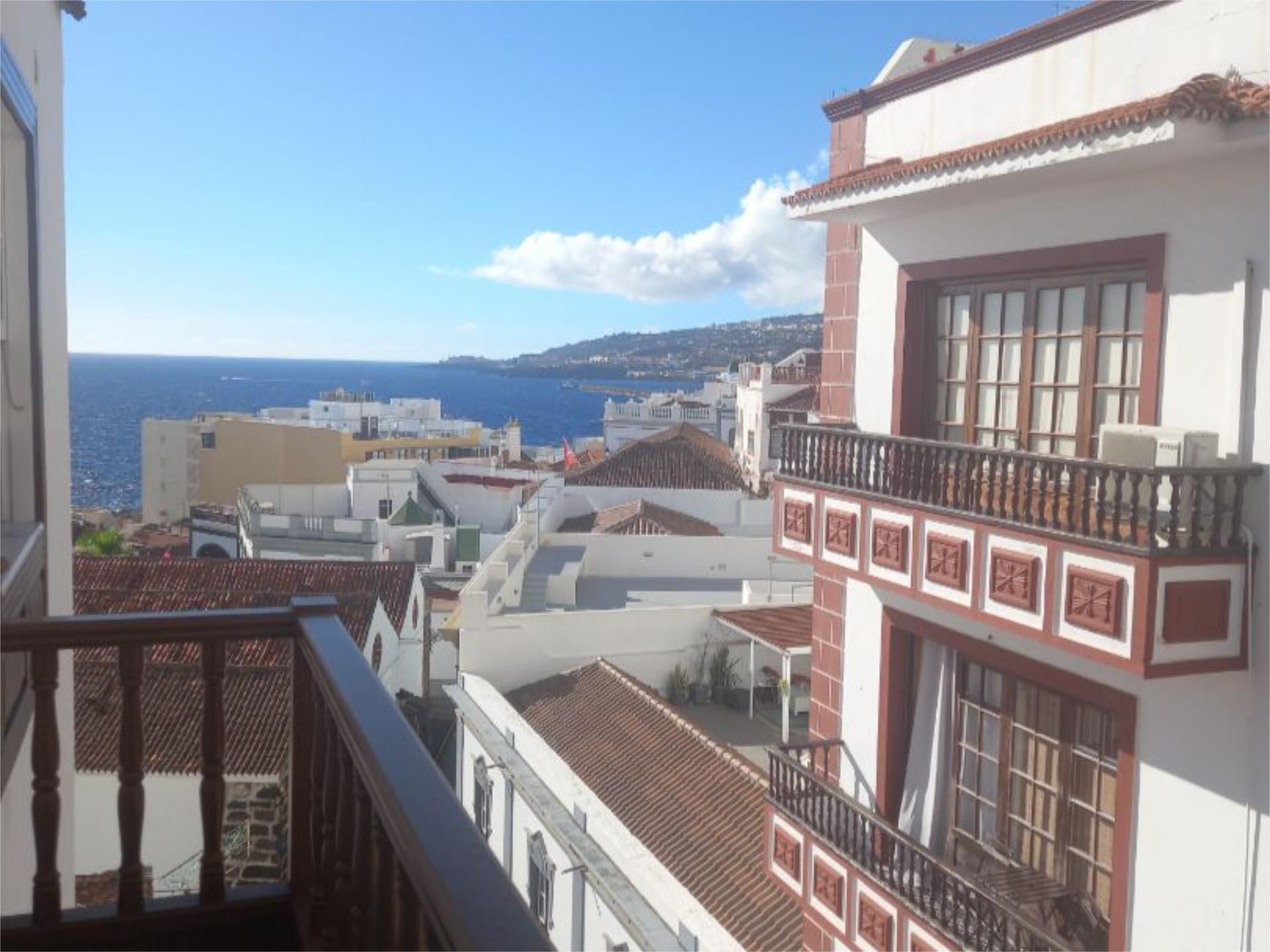 Vista exterior de Apartamento para compartir en Santa Cruz de la Palma con Amueblado y Balcón