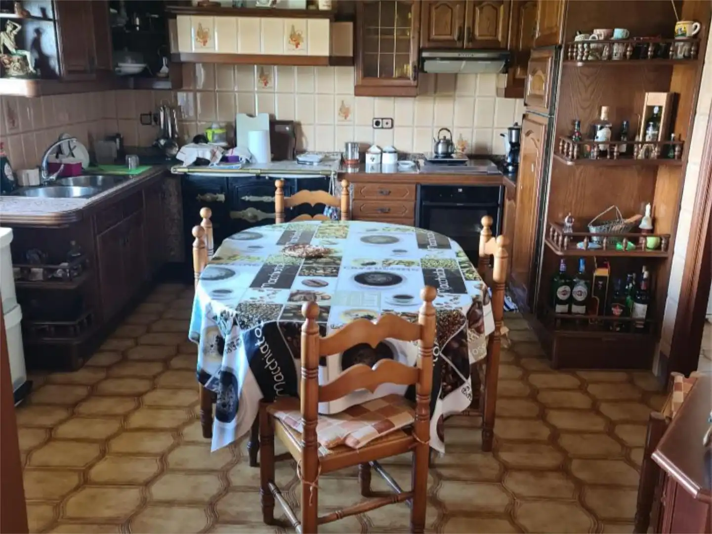Wohnung zum Verkauf in Baris, 113, Carballo Küche von Wohnung zum Verkauf in Carballo mit Heizung, Privatgarten und Terrasse