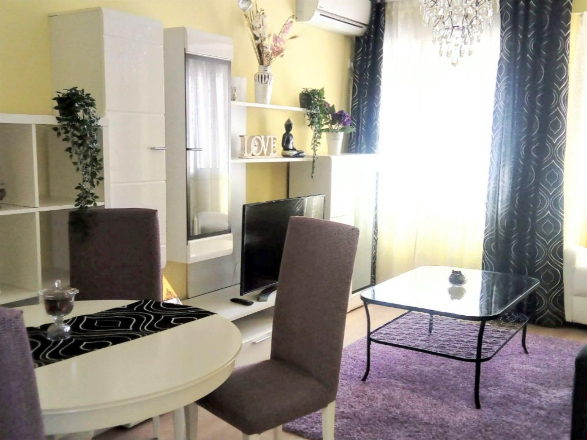 Living room of Flat to rent in  Sevilla Capital  with Air Conditioner