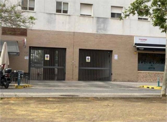 Garaje en Alquiler en El Cano - Los Bermejales