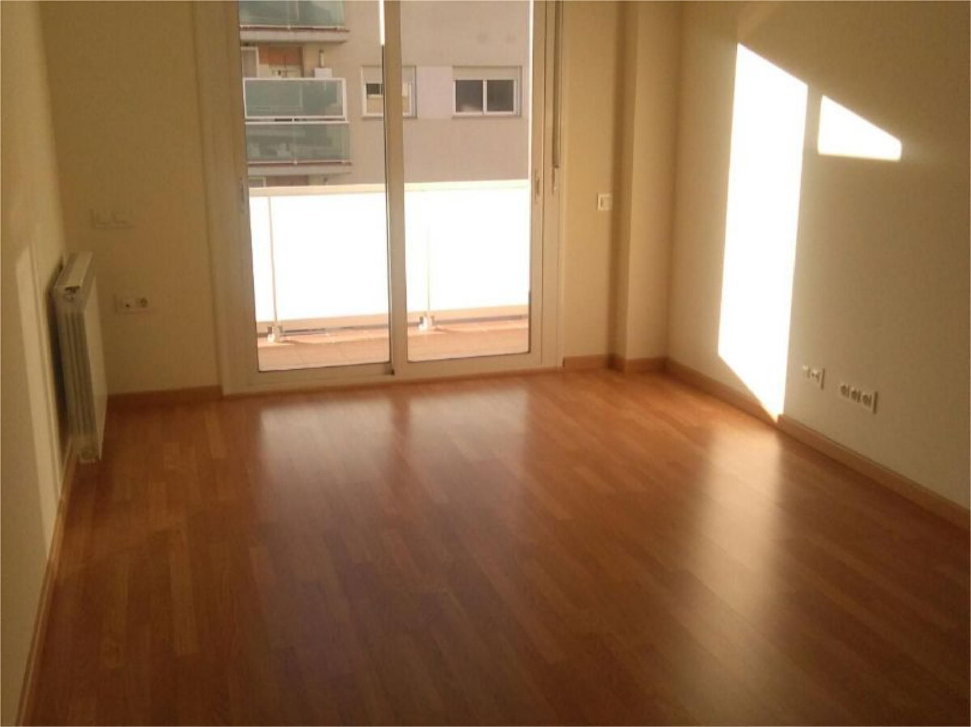Bedroom of Flat for sale in Manresa  with Air Conditioner, Parquet flooring and Storage room