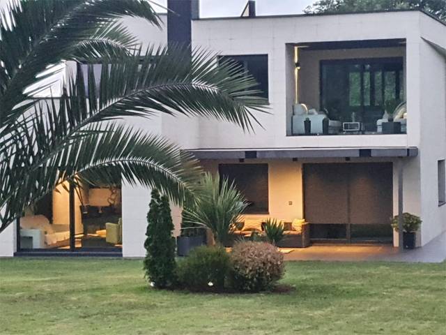 Casa-chalet en Venta en Camino del Río, 289 en Cabueñes