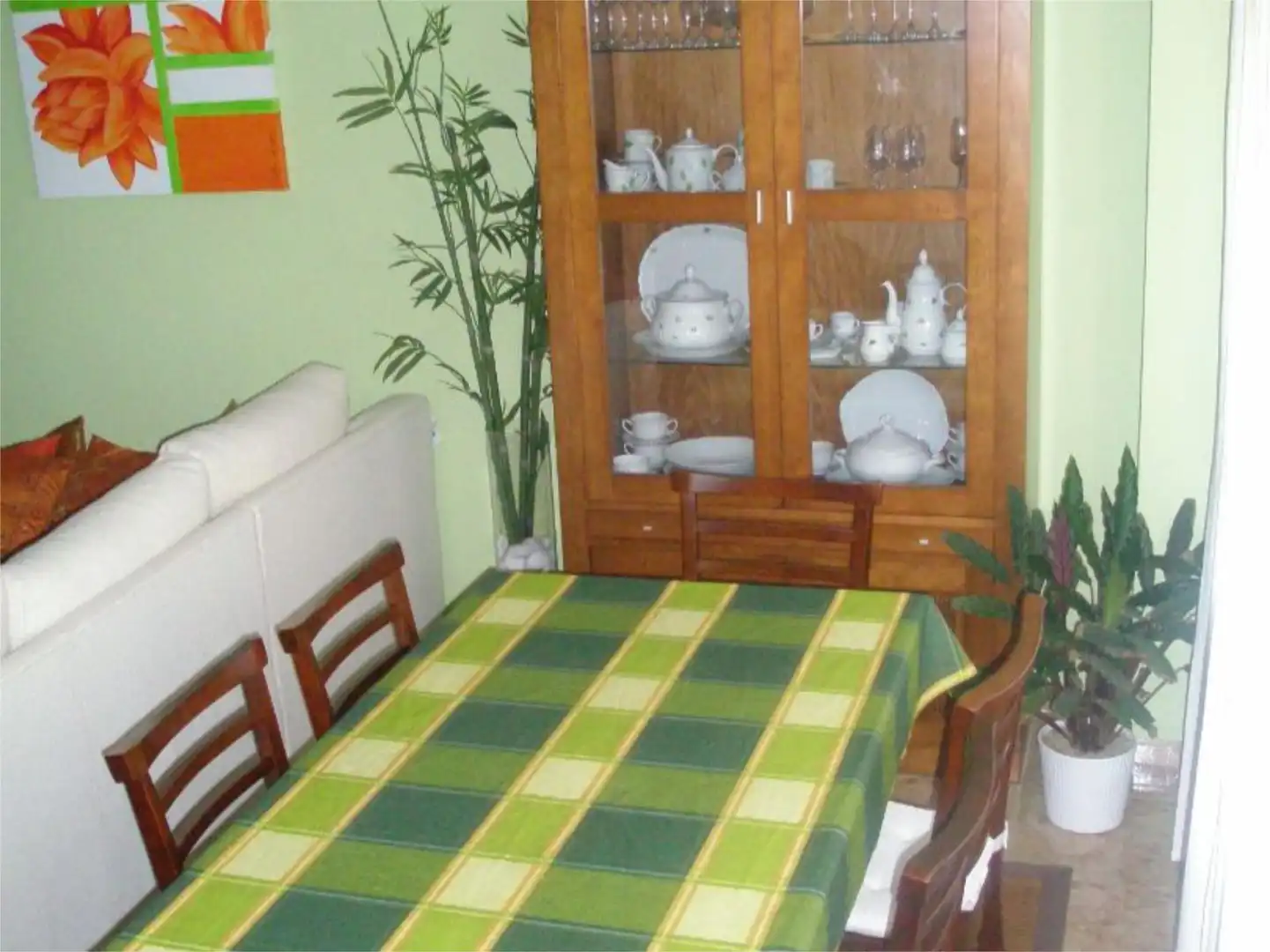 Maisonette zum Verkauf in Calle Los Olmos, 16, Bulevar - Plaza Castilla Esszimmer von Maisonette zum Verkauf in Azuqueca de Henares mit Klimaanlage und Balkon