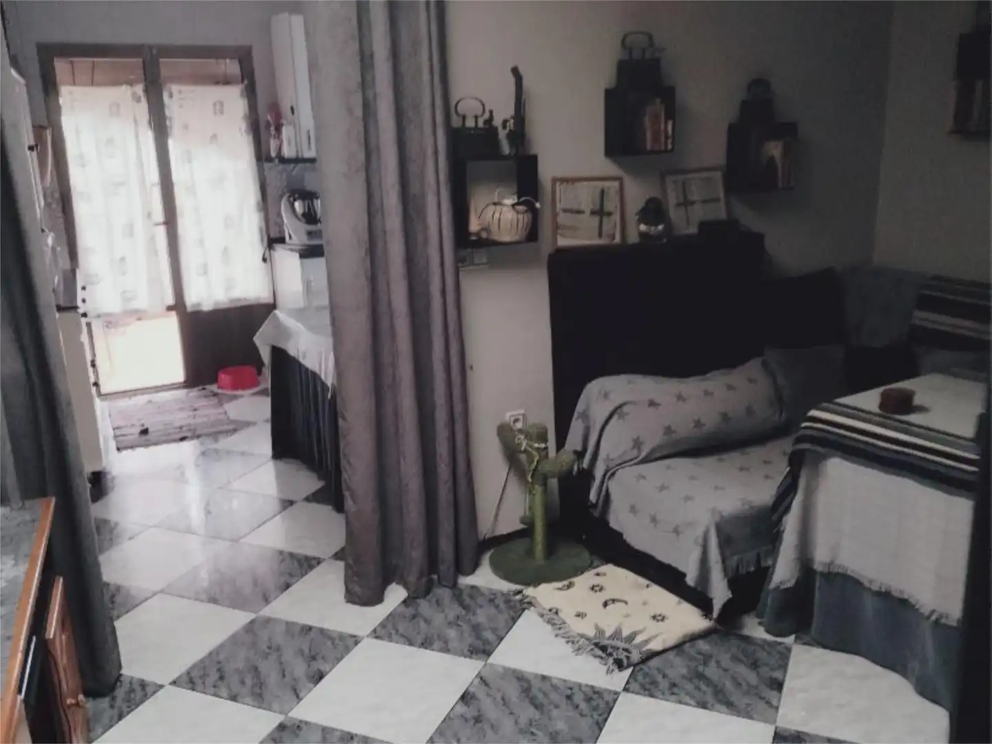 Schlafzimmer von Erdgeschoss zum Verkauf in Los Santos de Maimona mit Klimaanlage, Terrasse und Abstellraum