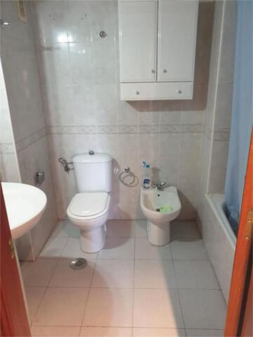 Flat to share in Valdepasillas - La Paz - Huerta Rosales Flat to share in Valdepasillas - La Paz - Huerta Rosales