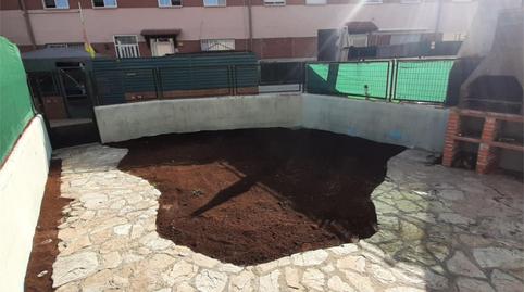 Foto 2 de Casa adosada en venda a Calle Tamo, 42, Santovenia de Pisuerga, Valladolid
