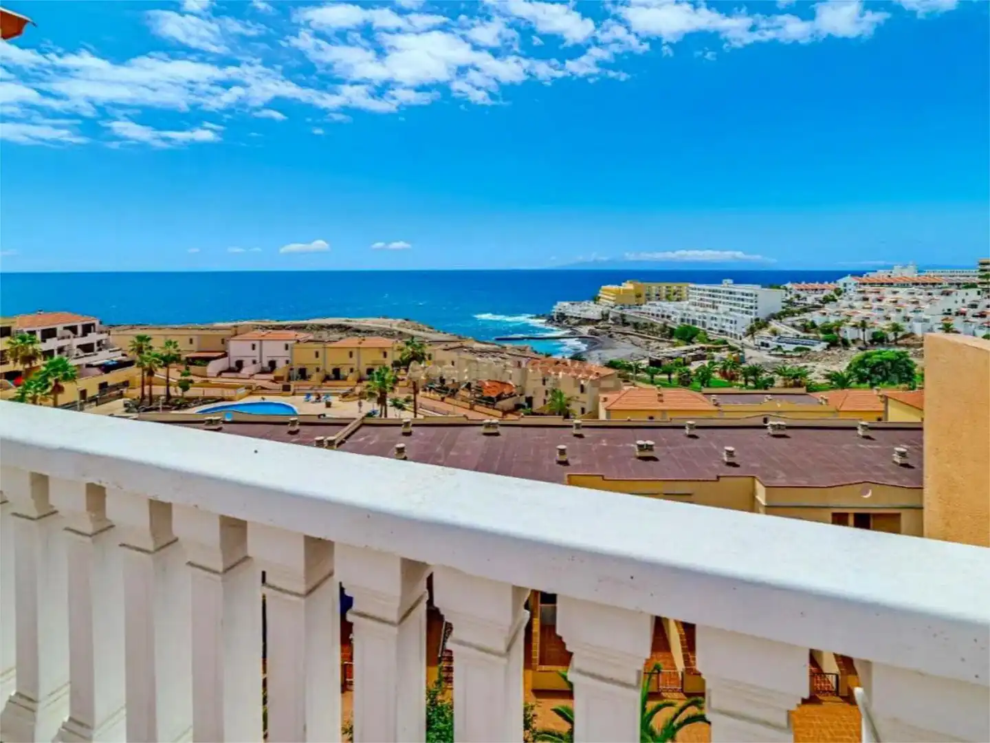 Maisonette zum Verkauf in Calle la Tosca, 5, Callao Salvaje - Playa Paraíso Außenansicht von Maisonette zum Verkauf in Adeje mit Terrasse, Schwimmbad und Möbliert
