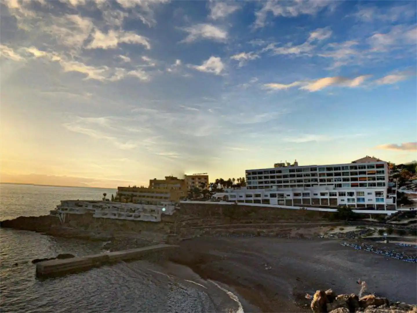 Maisonette zum Verkauf in Calle la Tosca, 5, Callao Salvaje - Playa Paraíso Außenansicht von Maisonette zum Verkauf in Adeje mit Terrasse, Schwimmbad und Möbliert