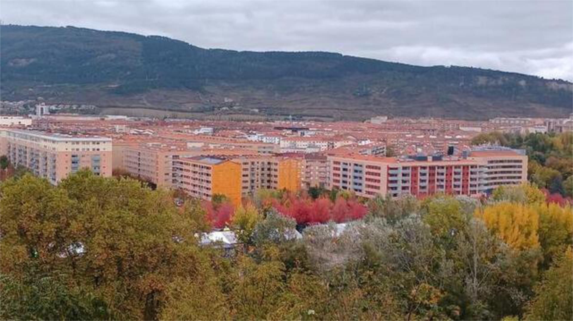 Piso de alquiler en Casco Antiguo Vista exterior de Piso de alquiler en  Pamplona / Iruña