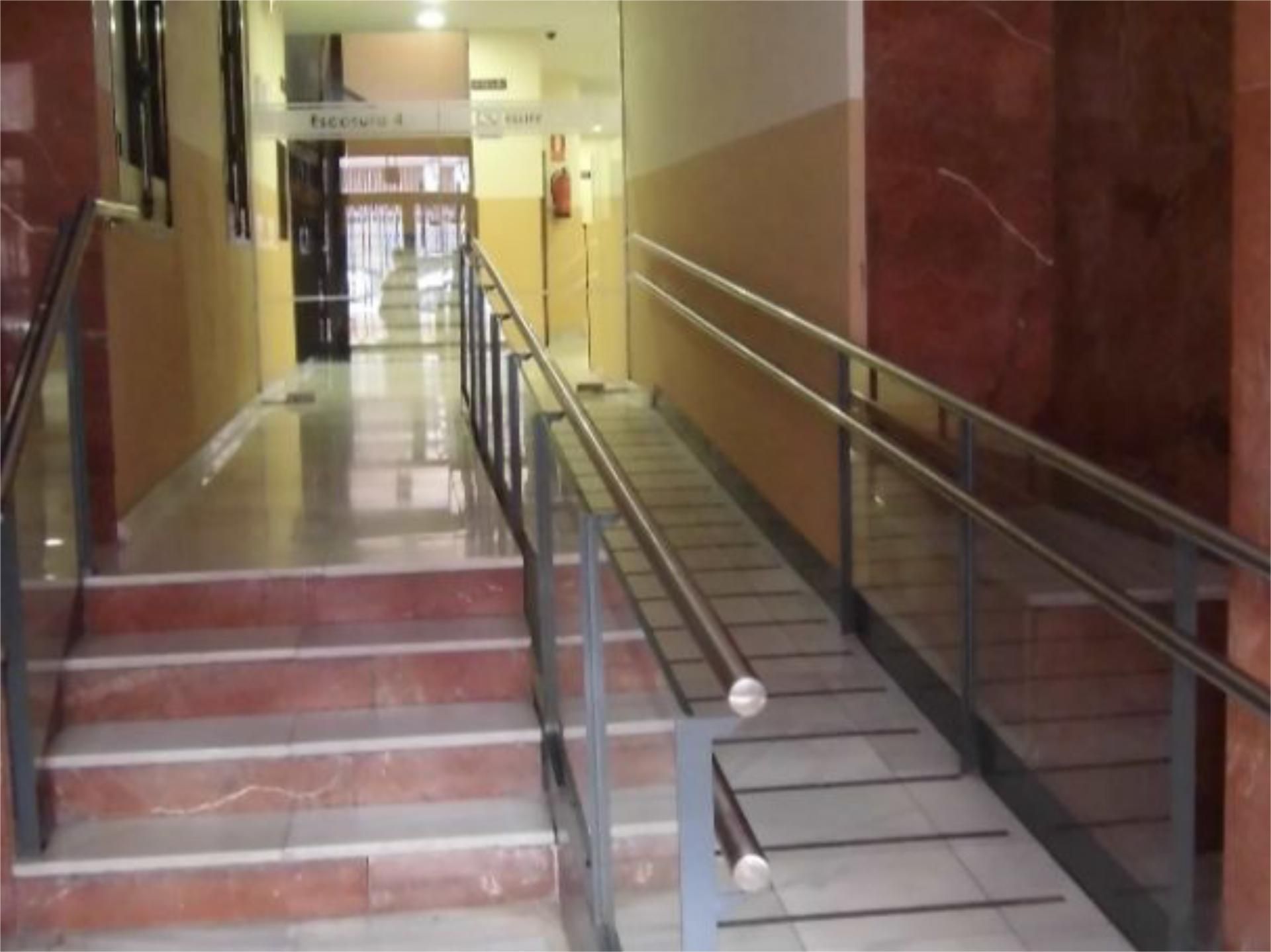 Piso de alquiler en  Madrid Capital con Aire acondicionado, Calefacción y Parquet