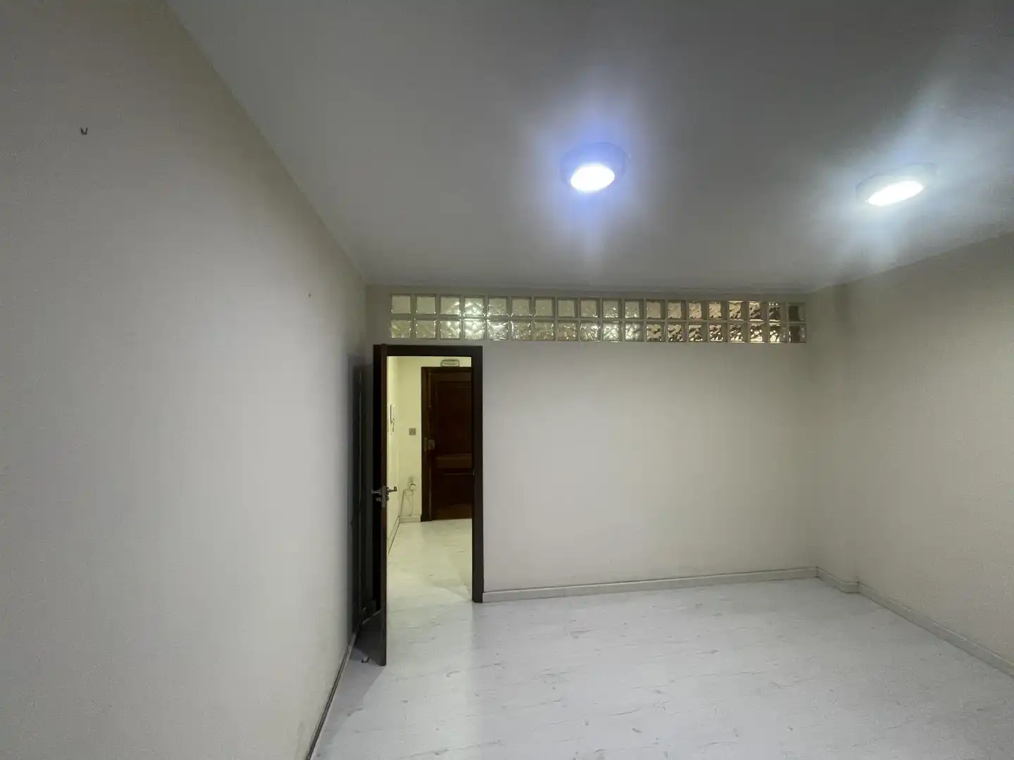 Büro zum Verkauf in Ceuta