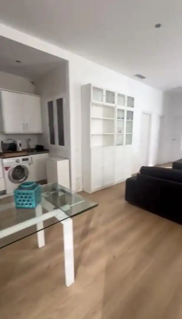 Room in Calle Cárcer, 9, La Merced Living room of Flat for share in Málaga with Air Conditioner, Heating and Parquet flooring