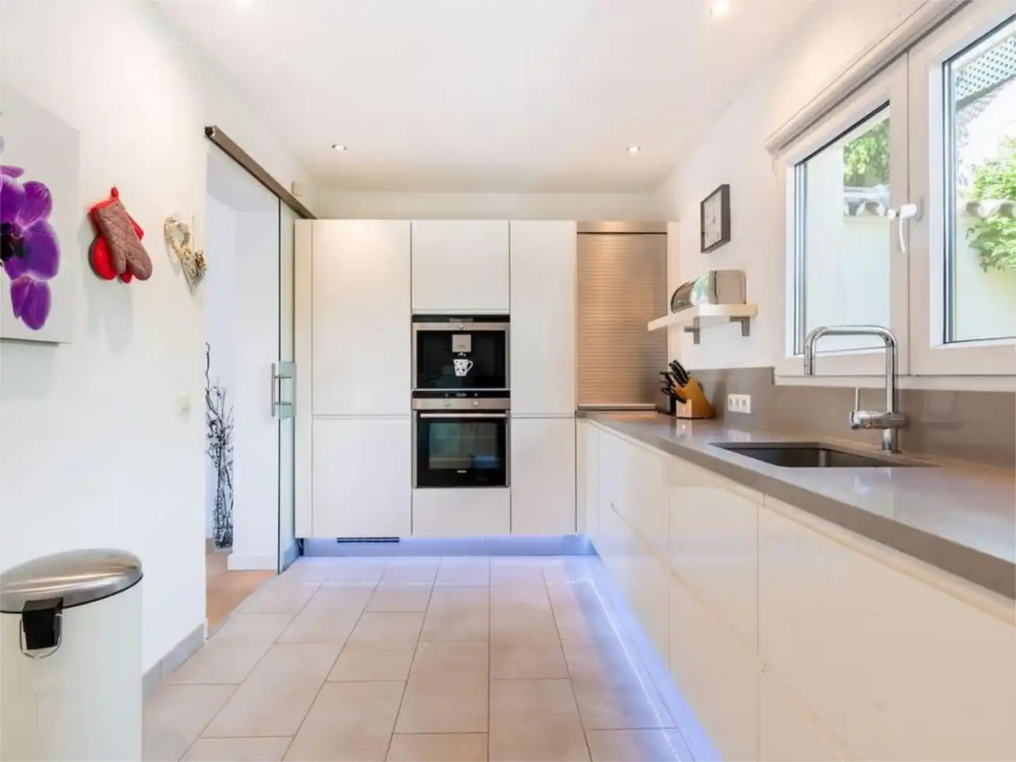 Houses for rent in Calle Chipiona, 14, Riviera del Sol Kitchen of Houses for rent in Mijas with Air Conditioner, Private garden and Swimming Pool
