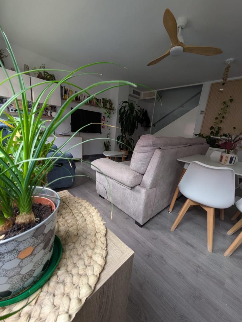 Sala de estar de Dúplex en venta en  Jaén Capital con Aire acondicionado