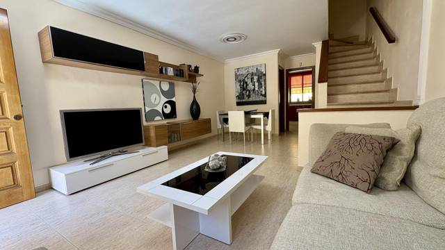 Casa adosada en Venta en Llano del Camello