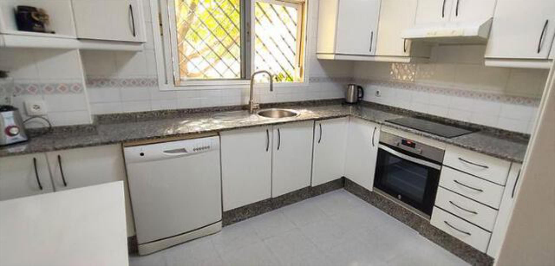 House or chalet for sale in Crevillet Kitchen of House or chalet for sale in El Puerto de Santa María with Private garden, Terrace and Storage room