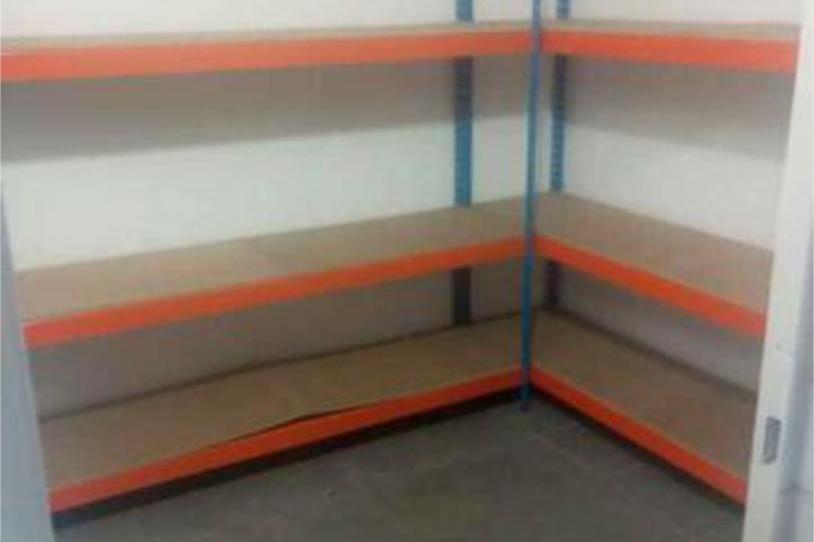 Photo 1 of Box room to rent in Pisa, Sevilla