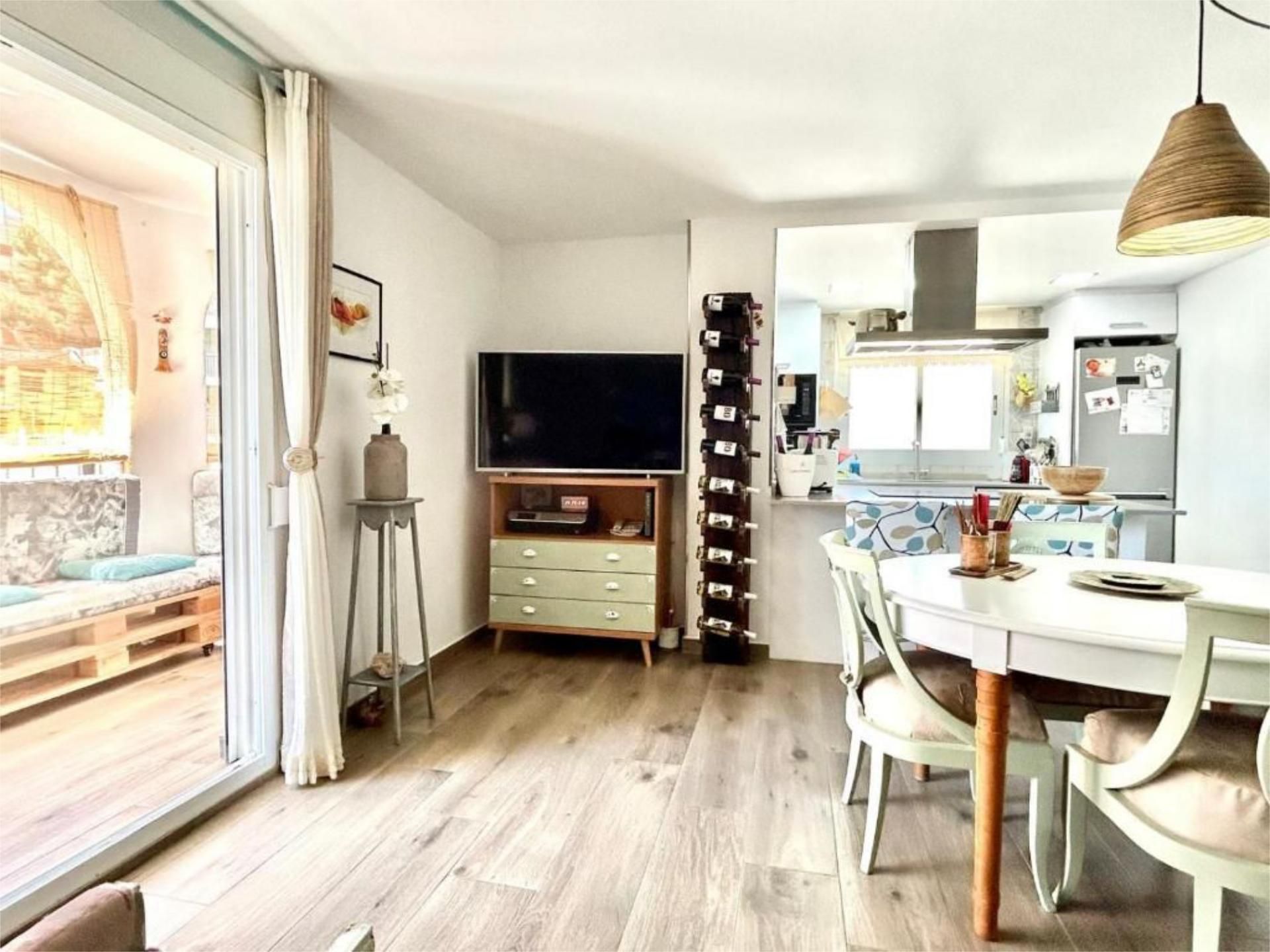 Living room of Flat for sale in Cullera  with Air Conditioner, Terrace and Balcony