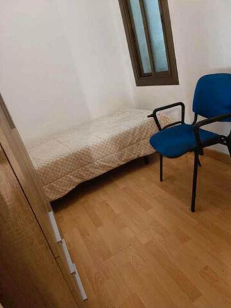 Bedroom of Flat to share in Cornellà de Llobregat