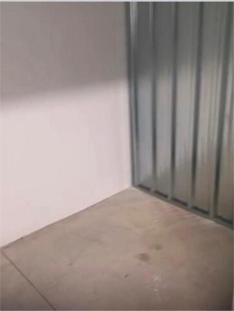 Box room to rent in Alhaurín de la Torre