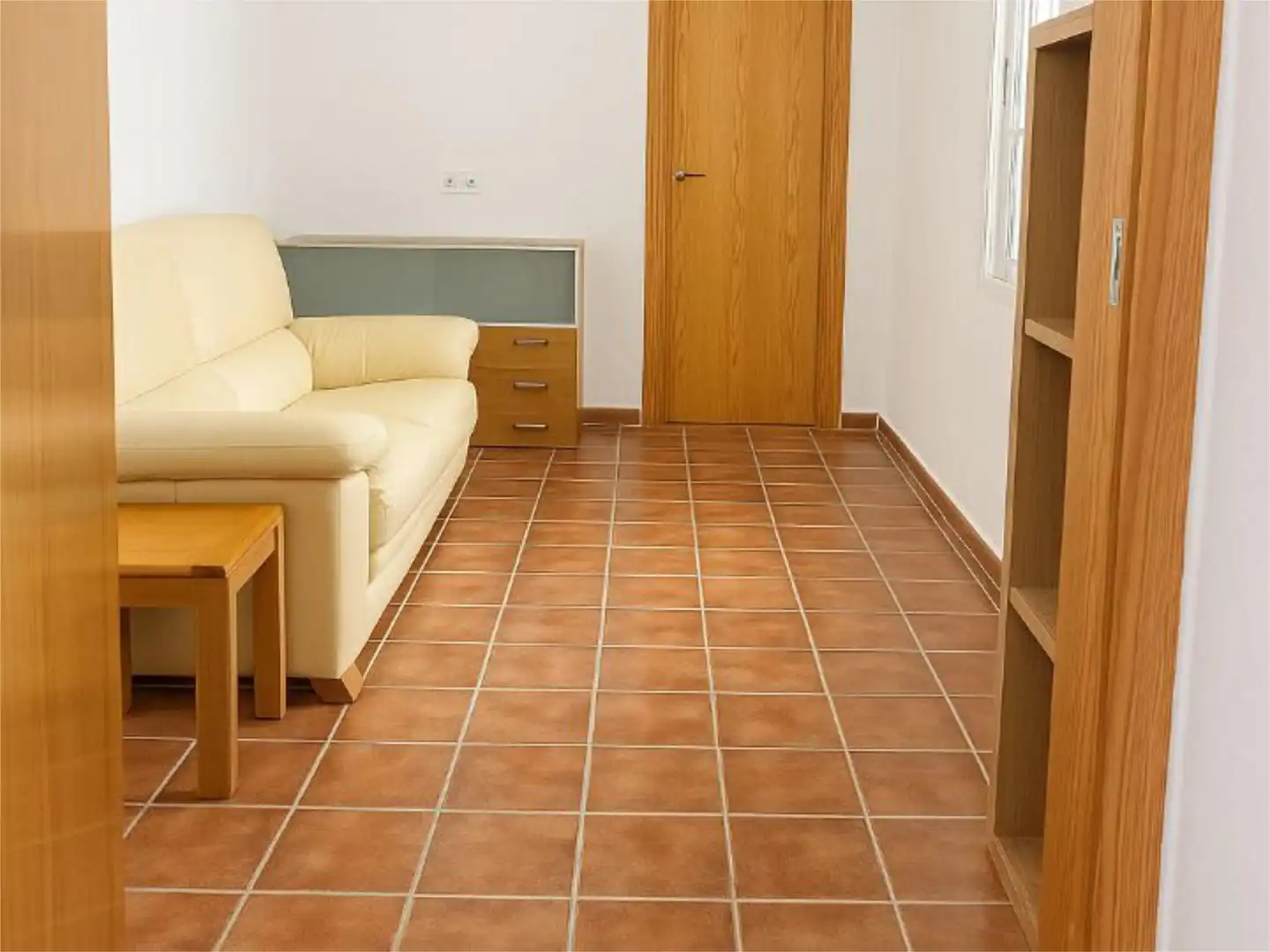 Piso de alquiler en Polígono Santa Ana