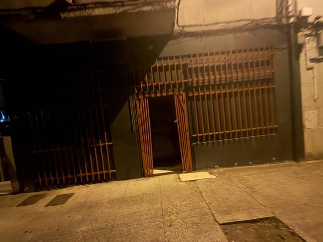 Local comercial en Alquiler en Calle Cádiz, 31 en Flores de Sil - La Placa