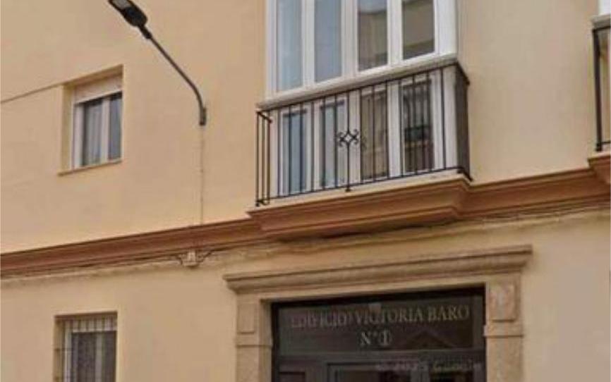 Piso en venta en Núcleo urbano, Cádiz - imagen 1 Foto 1 de Piso en venta en Núcleo urbano, Cádiz