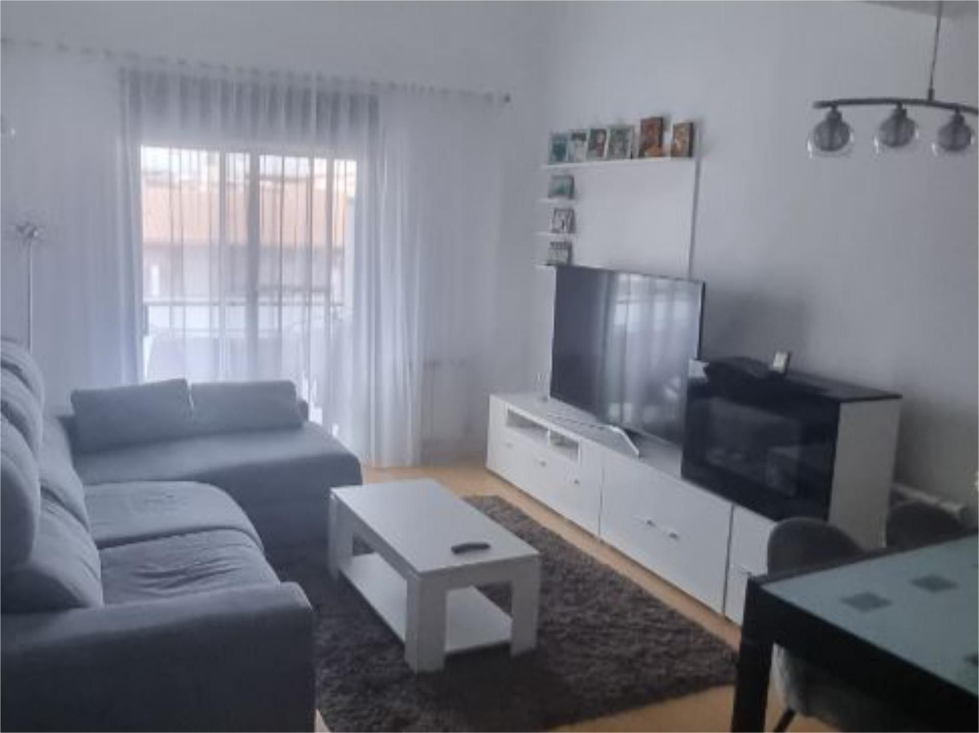 Sala d'estar de Pis en venda en Salt amb Aire condicionat, Piscina i Balcó