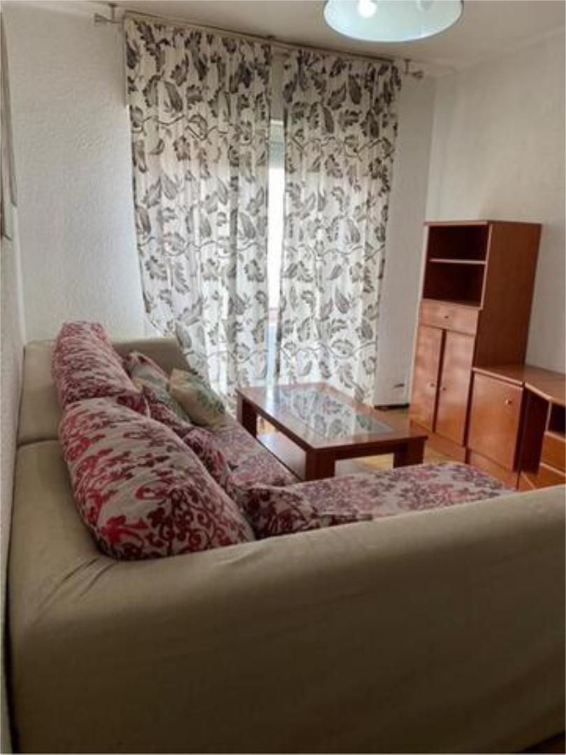 Flat to rent in Alagón Living room of Flat to rent in Alagón