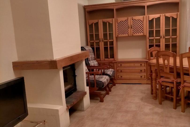 Single-family semi-detached for sale in Calle Valverde, 12, Alcolea de Calatrava, Ciudad Real - image 1 Photo 1 of Single-family semi-detached for sale in Calle Valverde, 12, Alcolea de Calatrava, Ciudad Real