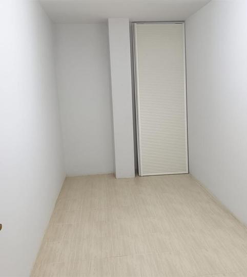 Foto 2 de Traster de lloguer a Calle Ancla, 71, Zona Centro Comercial Torrequebrada, Málaga