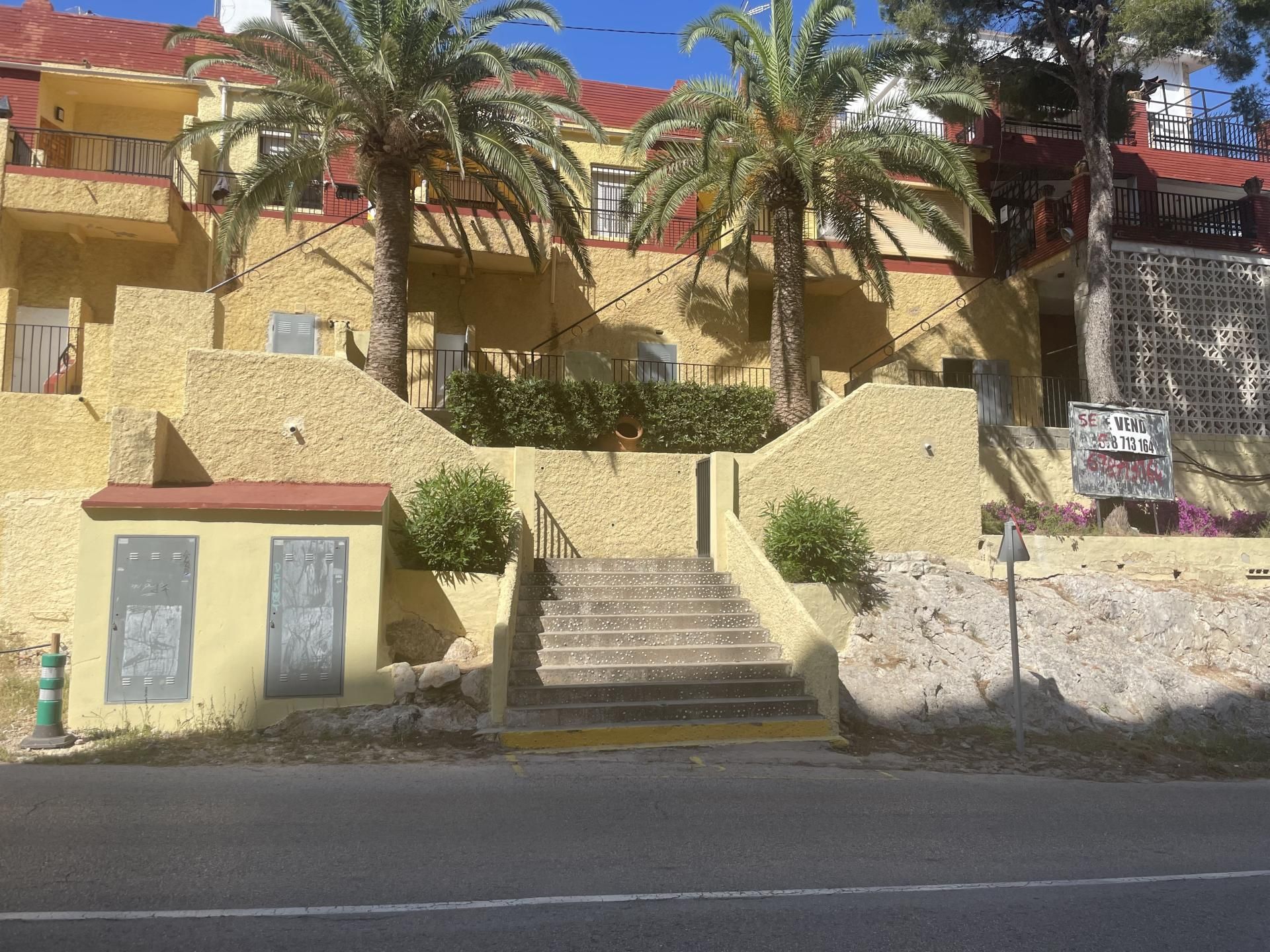 Exterior view of Single-family semi-detached for sale in Cullera  with Terrace and Balcony