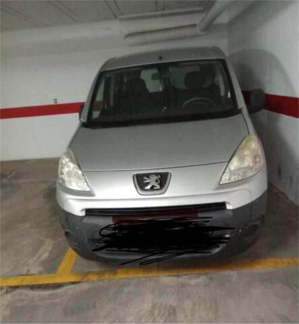 Parking of Garage to rent in Chipiona