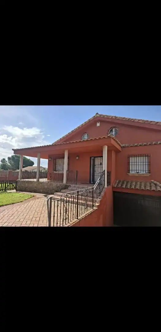 Houses for sale in Avenida de la Hispanidad, 35, Torremocha de Jarama Exterior view of Houses for sale in Torremocha de Jarama with Terrace