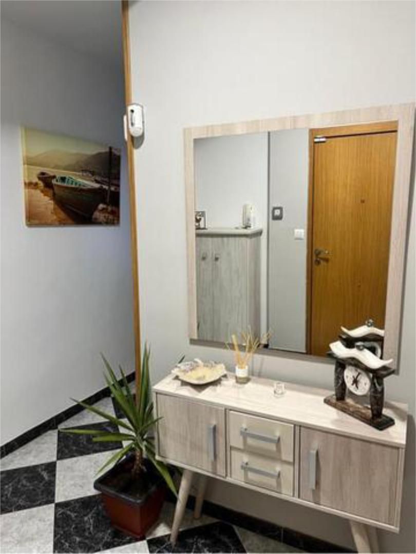 Bany de Pis de lloguer en Úbeda amb Terrassa i Moblat